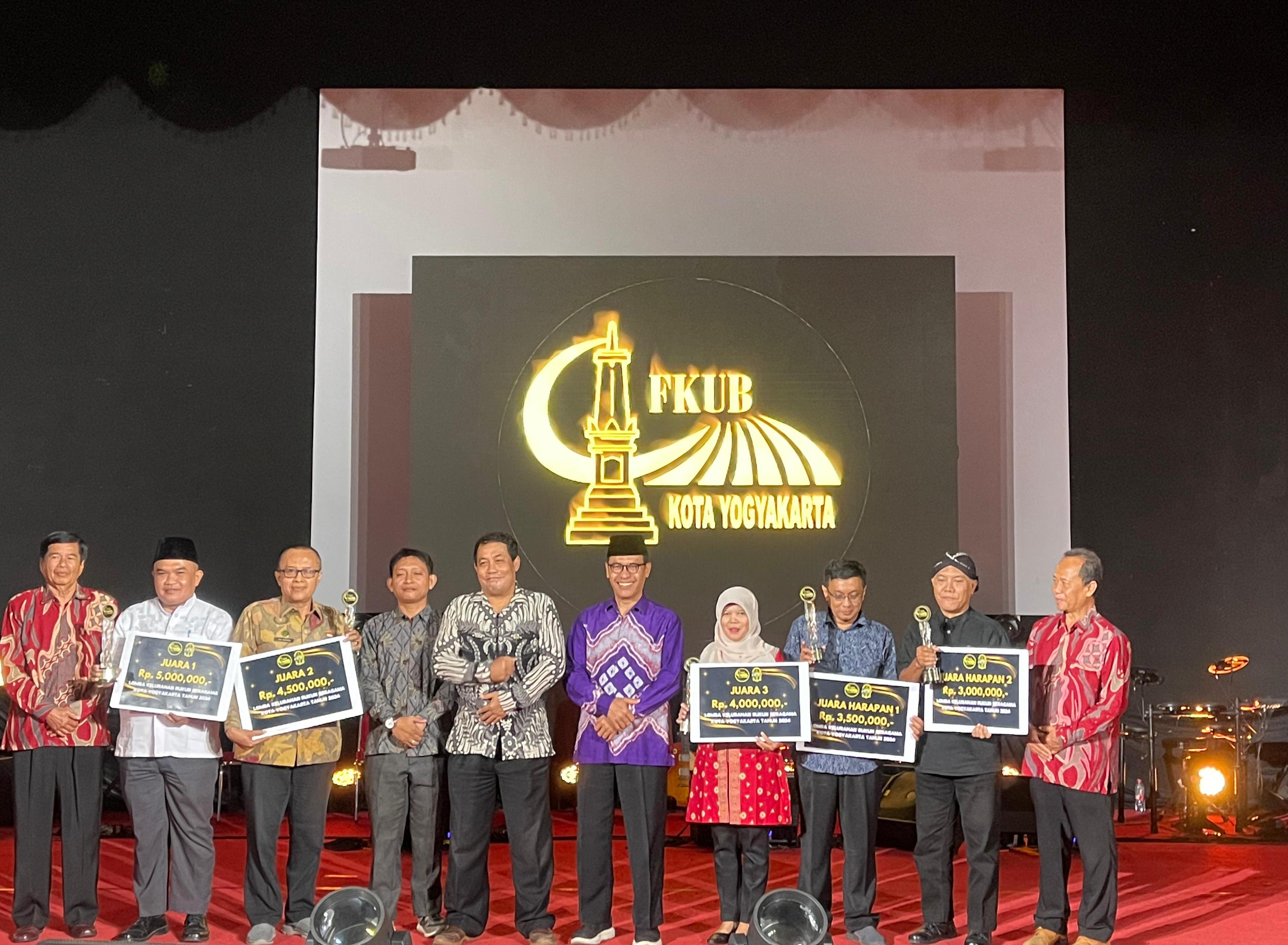 Kelurahan Sadar Kerukunan Cokrodiningratan Raih Juara Harapan 2 Lomba Kelurahan Rukun Beragama Kota Yogyakarta Tahun 2024