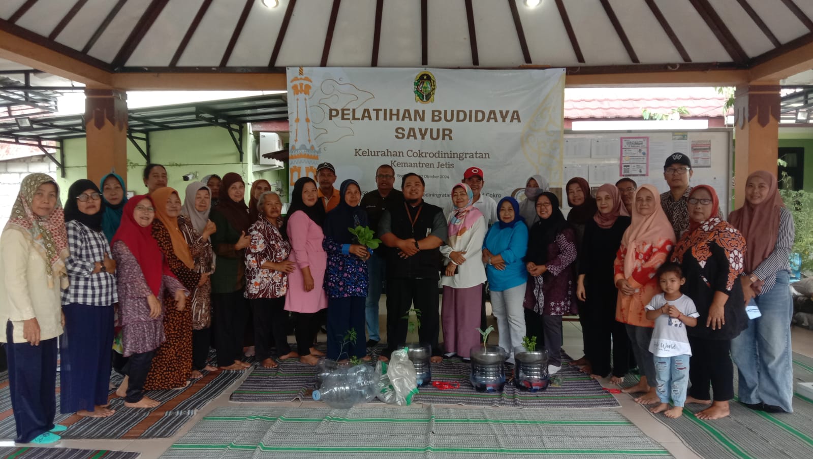 Pelatihan Budidaya Sayuran Kelurahan Cokrodiningratan Tahun 2024